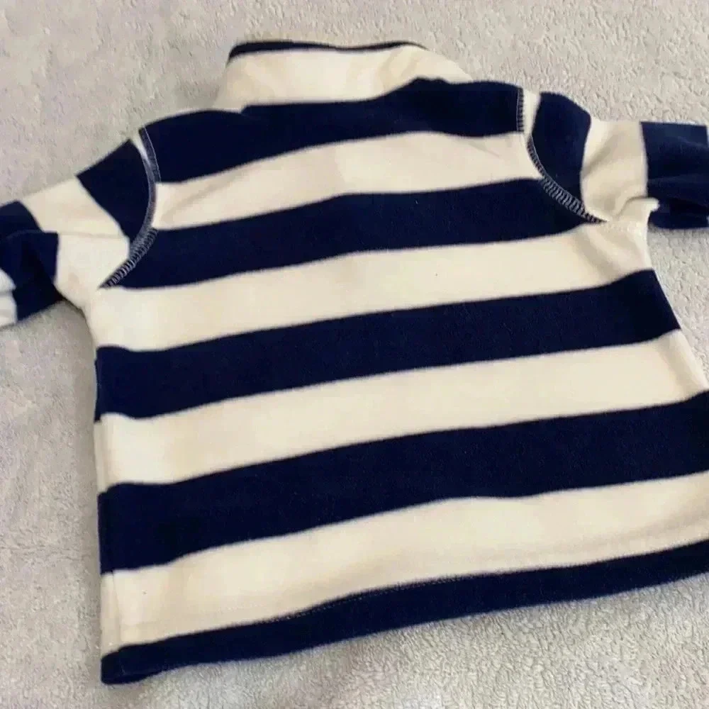 Carter’s baby top